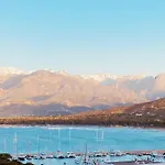 Appartement Farniente Et Douceur En Plein Centre De Calvi (Corsica)