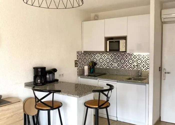 Farniente Et Douceur En Plein Centre De * Καλβί